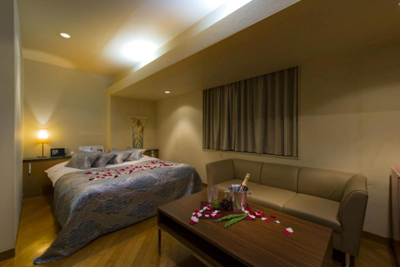 Restay Tsurugashima (Adults Only) Екстер'єр фото
